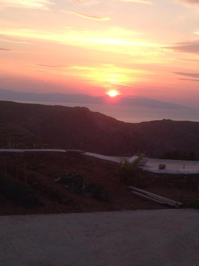 Cycladic Houses In Rural Surrounding Amorgo Esterno foto