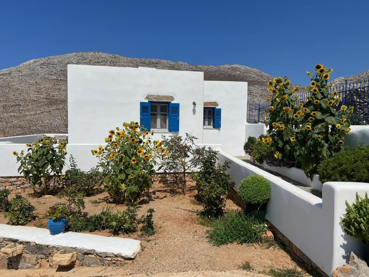 Cycladic Houses In Rural Surrounding Amorgo Esterno foto